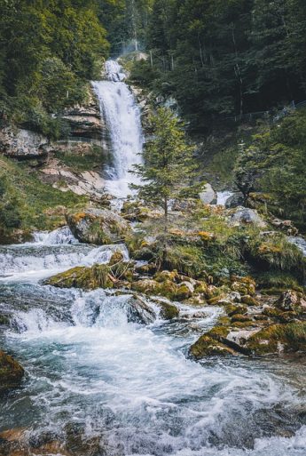 Giessbach falls
